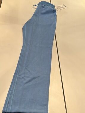 Lululemon Women’s Blue Softstreme Pants